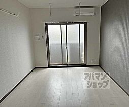 京阪本線 鳥羽街道駅 徒歩4分の賃貸マンション 4階1Kのリビング/ダイニング