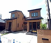 丸太町駅より徒歩7分 2階 築10年11ヶ月の賃貸物件