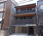 京都駅より徒歩19分 1階 築3年7ヶ月の賃貸物件