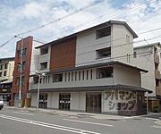 京都駅より徒歩2分 2階 築3年11ヶ月の賃貸物件