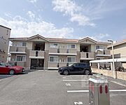 ジュメイラＡ 2階 築18年2ヶ月の賃貸物件