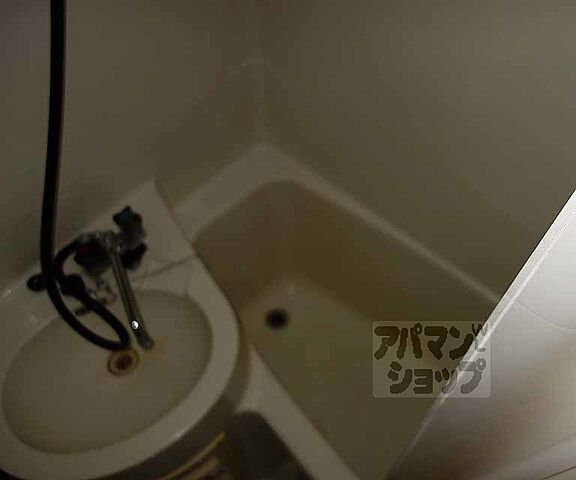 浴室