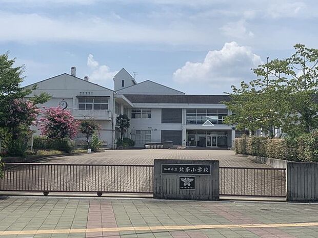 北条小学校 800m