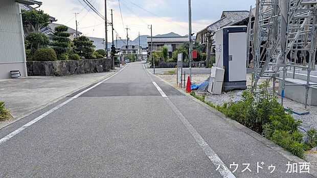 前面道路含む現地写真
