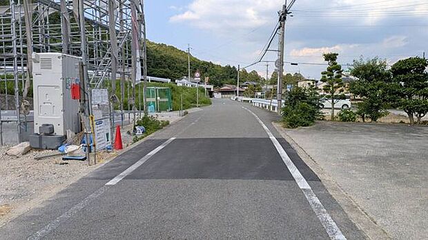 前面道路含む現地写真