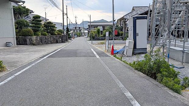 前面道路含む現地写真