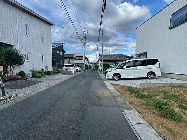 前面道路含む現地写真