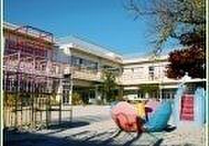 こばとこども園 1040m