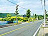 外観：前面道路含む現地写真