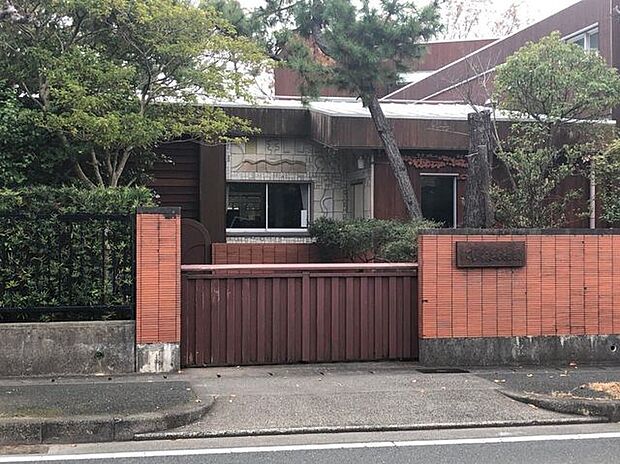 にじの森幼稚園 750m