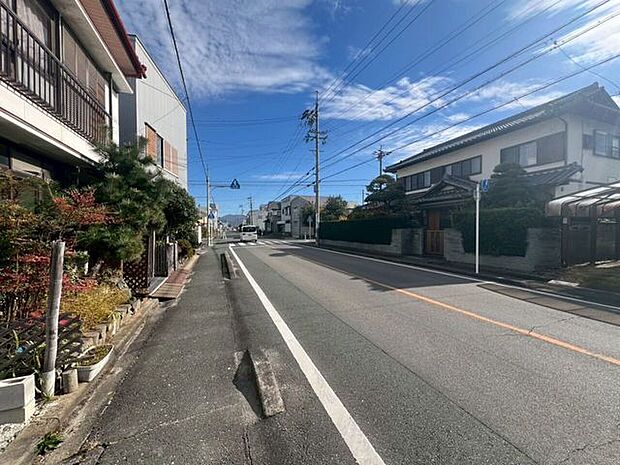 前面道路含む現地写真