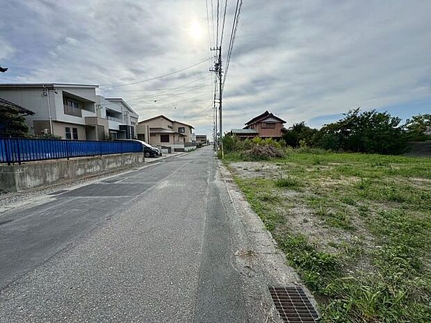 前面道路含む現地写真