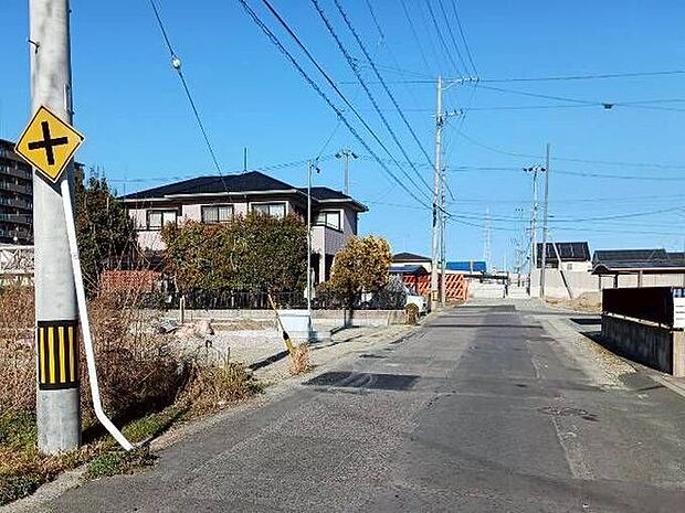 前面道路含む現地写真