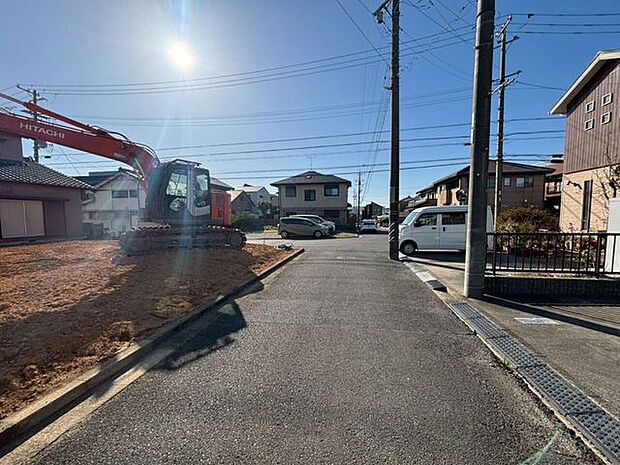 前面道路含む現地写真