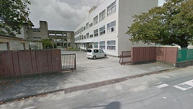 東田小学校東田小学校 850m