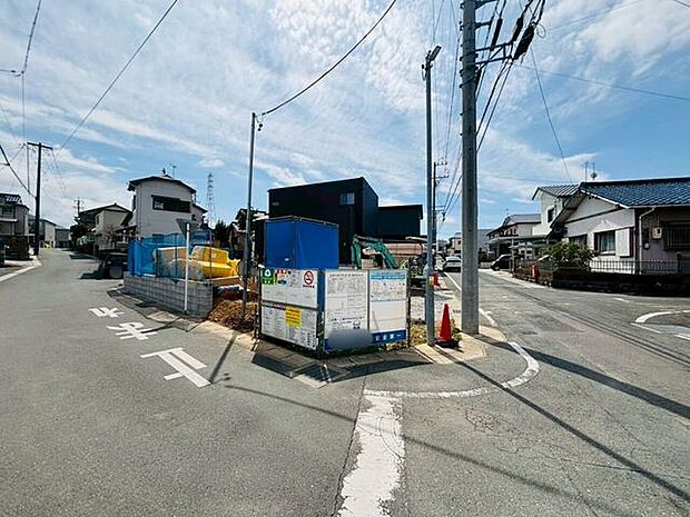 前面道路含む現地写真