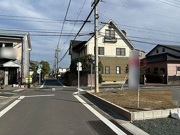 前面道路含む現地写真