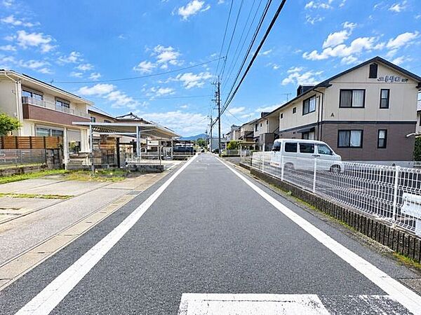 前面道路含む現地写真