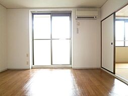 トリヴァンベール美船ＡＢ A203 2階3DKのリビング/ダイニング