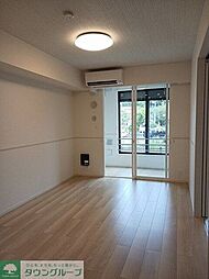 リバーテラスＫ 103 1階1LDKのリビング/ダイニング