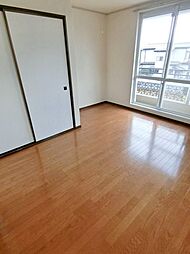 多摩都市モノレール 桜街道駅 徒歩9分の賃貸アパート 1階1Kのリビング/ダイニング