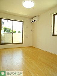 ヴィオレッタ 2階1LDKのリビング/ダイニング