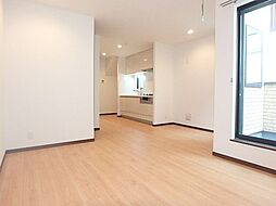 エヌアールメゾン 102 1階1LDKのリビング/ダイニング