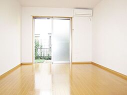 アムール山 107 1階1Kのリビング/ダイニング