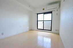 JR青梅線 昭島駅 徒歩9分の賃貸マンション 4階1Kのリビング/ダイニング