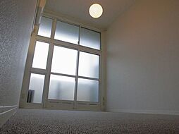 レオパレス谷津 205 2階1Kのリビング/ダイニング