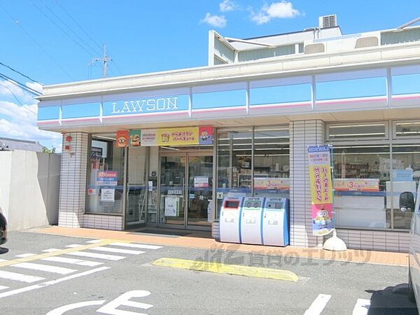 画像6:ローソン　枚方長尾元町二丁目店まで1000メートル