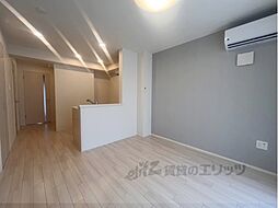 近鉄御所線 近鉄新庄駅 徒歩9分の賃貸アパート 1階1LDKのリビング/ダイニング