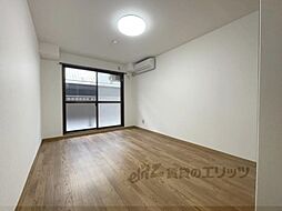 コート・デュ・ローズ 2階1Kのリビング/ダイニング