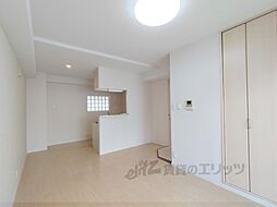 近鉄奈良線 新大宮駅 徒歩4分の賃貸マンション 3階1LDKのリビング/ダイニング