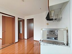 アーバヒルM 2階2DKのリビング/ダイニング