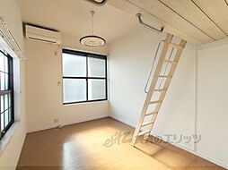 近鉄奈良線 近鉄奈良駅 バス13分 北神殿下車 徒歩5分の賃貸アパート 1階1Kのリビング/ダイニング