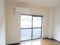 パーシモン東生駒 103 1階1Kのリビング/ダイニング