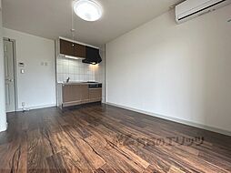 ヴォーヌ・ノイ 1階1LDKのリビング/ダイニング