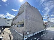 二上山駅より徒歩5分 2階 築18年8ヶ月の賃貸物件