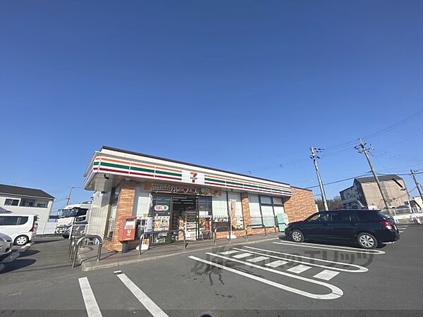 画像7:セブンイレブン　田原本松本店まで2100メートル