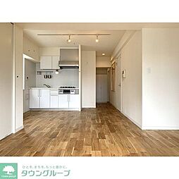 サウスコート阿佐谷 405 4階1LDKのリビング/ダイニング