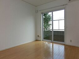 クレール弥生 101 1階1Kのリビング/ダイニング