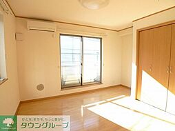 サンフォレスト 303 3階1Kのリビング/ダイニング