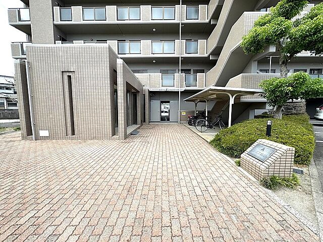 外観 サーパス郡家 7階/-