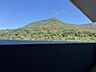 その他：玄関を出ると屋島が一望できます。