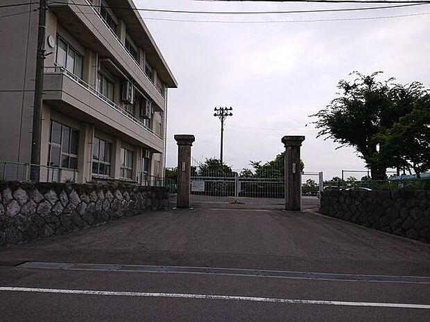 大垣市立青墓小学校大垣市立青墓小学校 1120m
