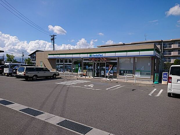 ファミリーマート 大垣ソフトピア南店ファミリーマート 大垣ソフトピア南店 850m