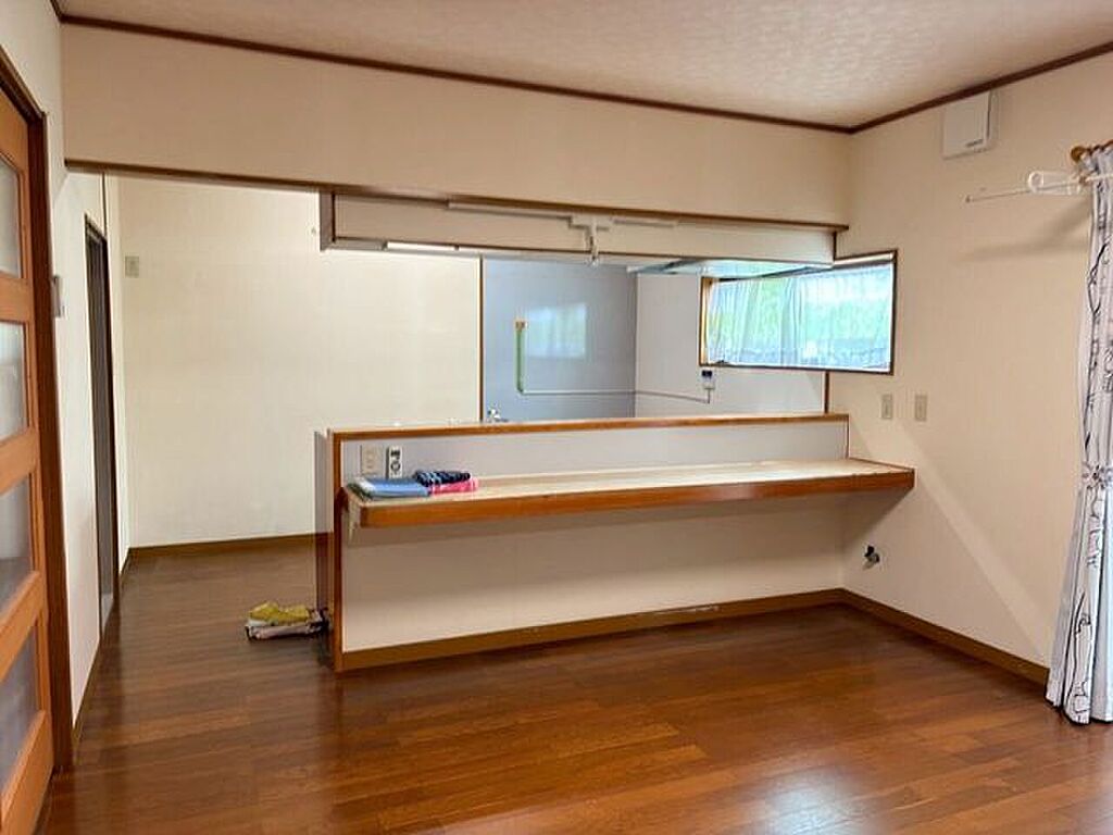 detached 岐阜県不破郡垂井町綾戸1084番14、11、15、2、3
