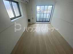 JR総武線 小岩駅 徒歩13分の賃貸マンション 4階1Kのリビング/ダイニング