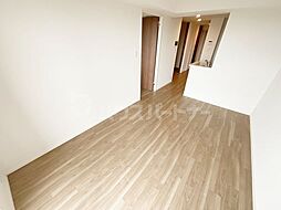 JR総武線 市川駅 徒歩5分の賃貸マンション 12階2LDKのリビング/ダイニング